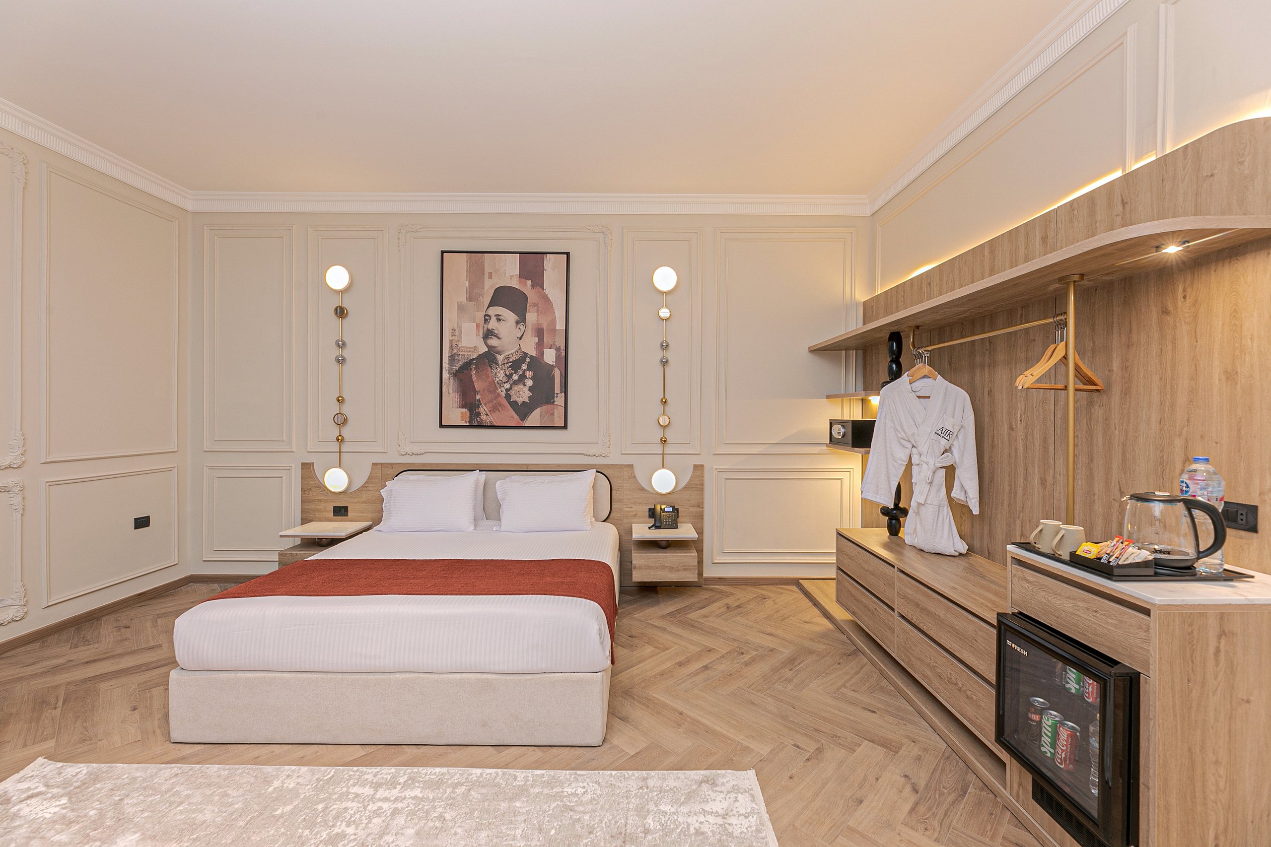 deluxe-queen-with-sofa-b-2